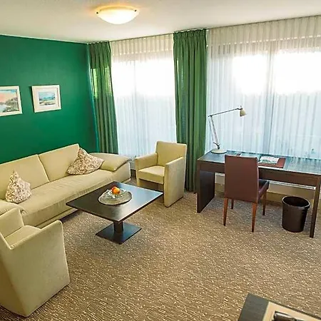 Hotel Lindenhof Tepe