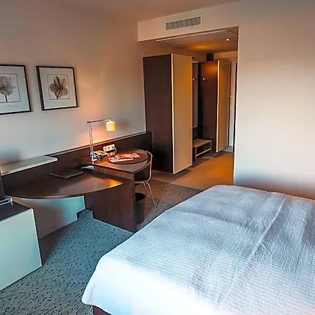 Lindenhof Tepe 4*