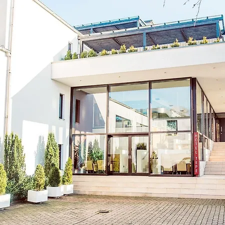 Lindenhof Tepe 4*
