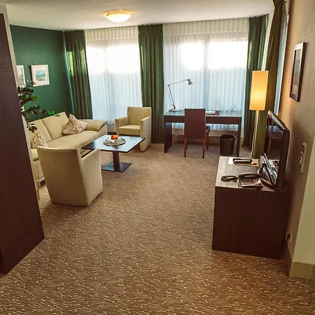 Hotel Lindenhof Tepe
