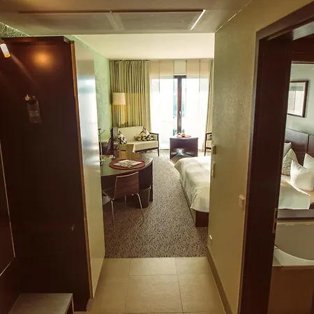 Lindenhof Tepe 4*