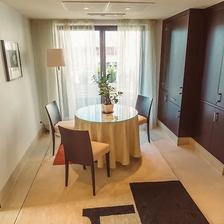 Lindenhof Tepe Hotel