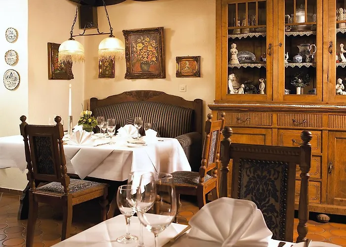 Lindenhof Tepe دام