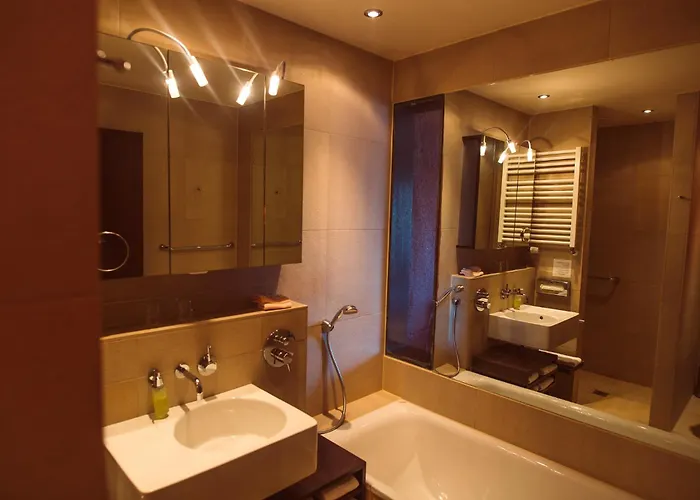 Lindenhof Tepe 4*